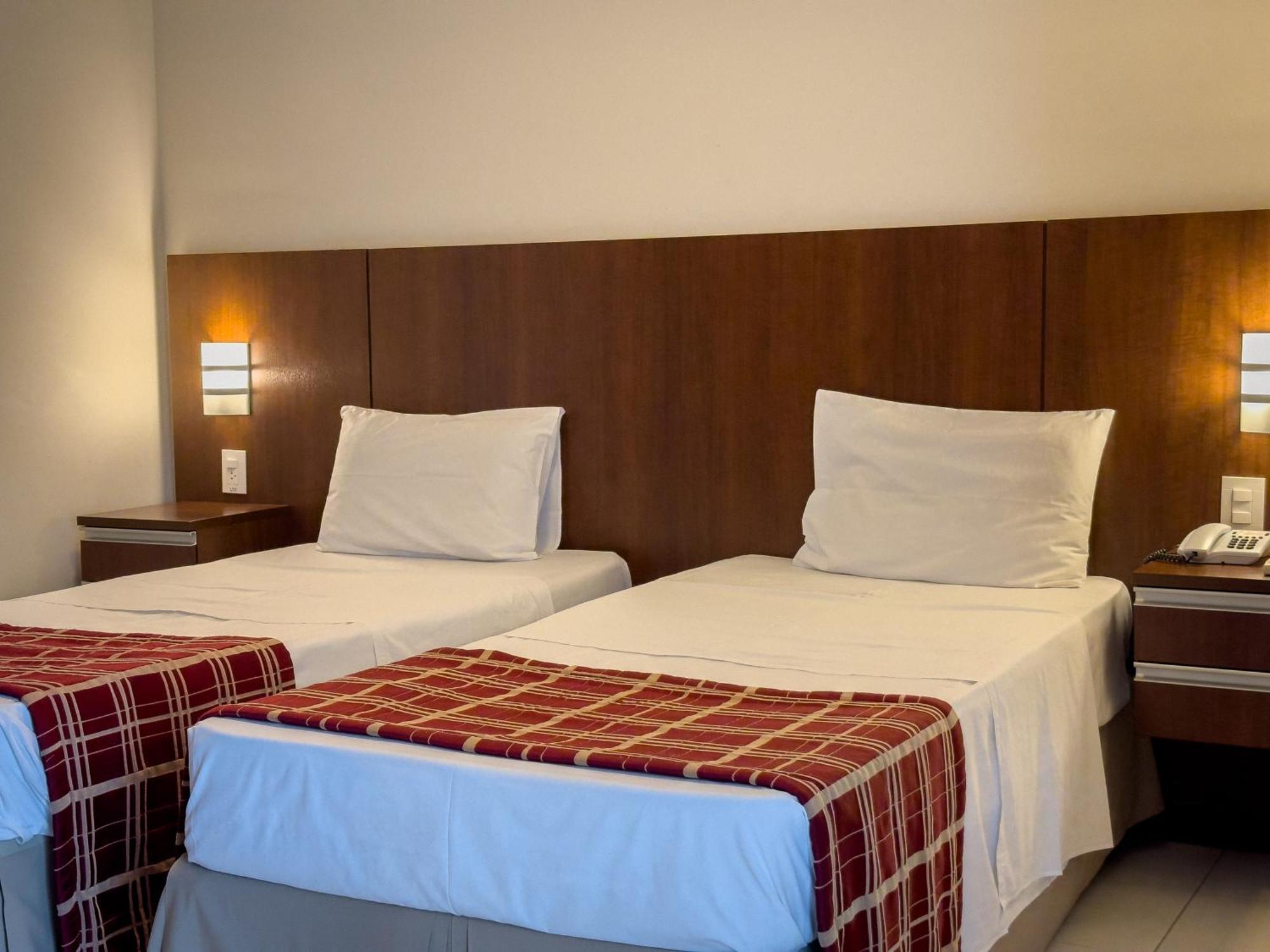 Hotel Cianorte Diamond Bagian luar foto