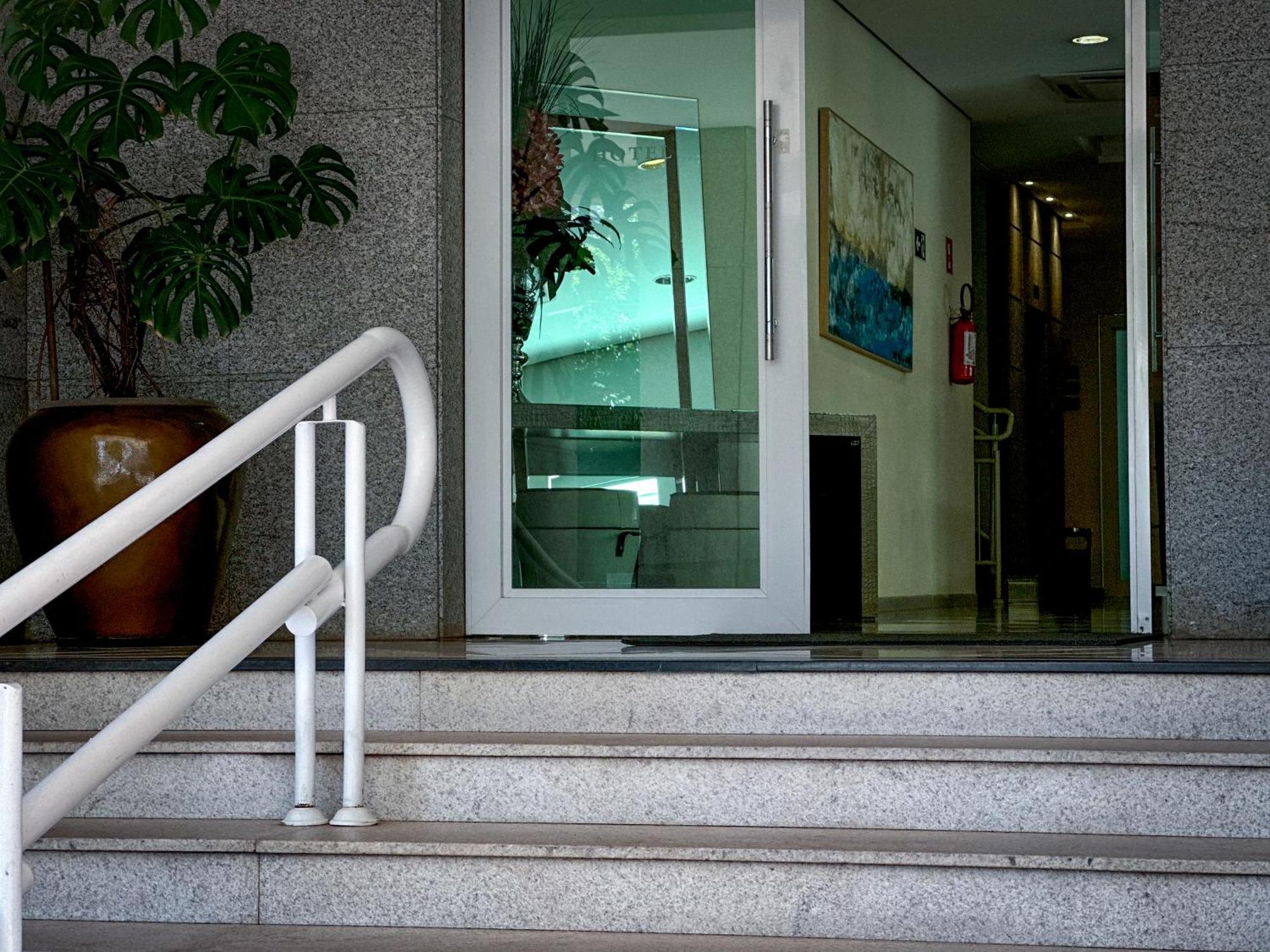 Hotel Cianorte Diamond Bagian luar foto